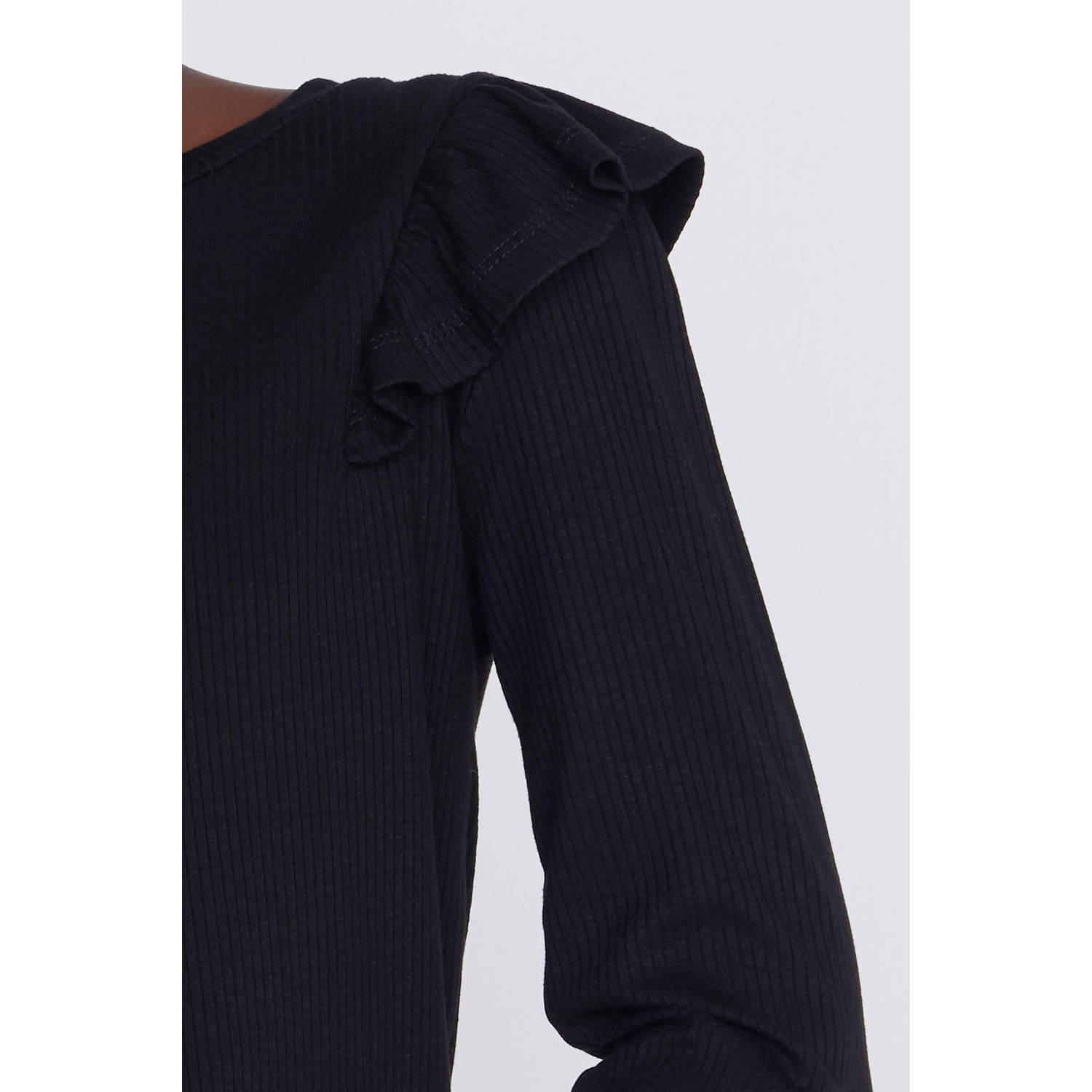 Coolcat Longsleeve Ruffels Rib Top Tegan Zwart