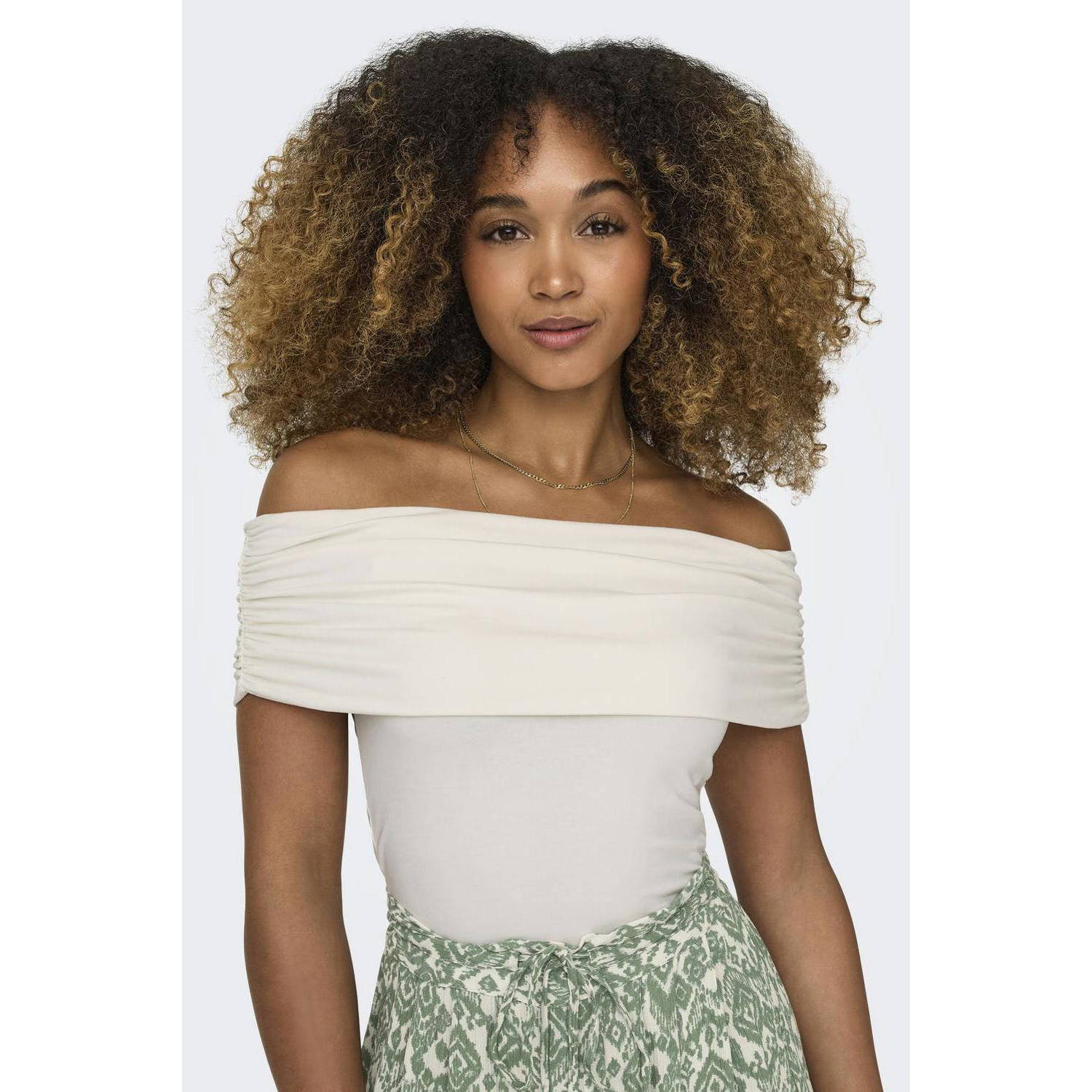 ONLY off shoulder top ONLLIVE wit