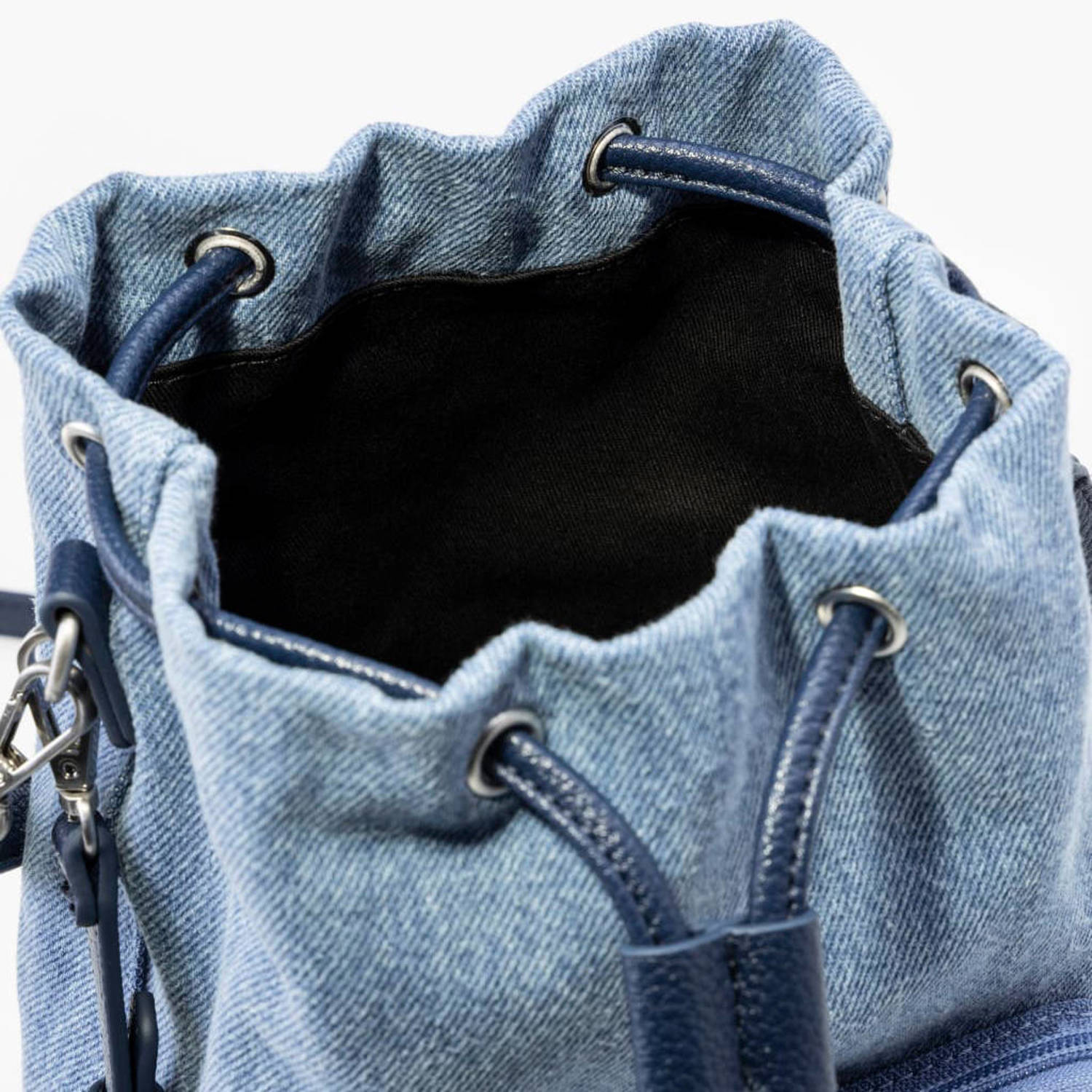 Levi's denim bucket bag blauw