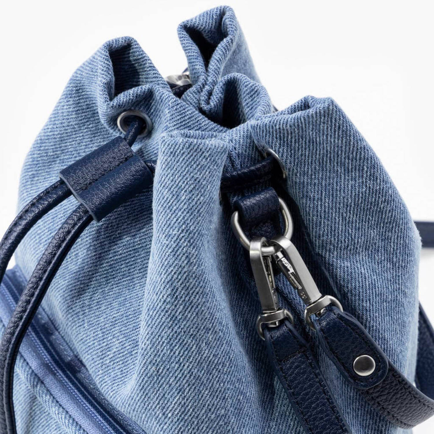 Levi's denim bucket bag blauw