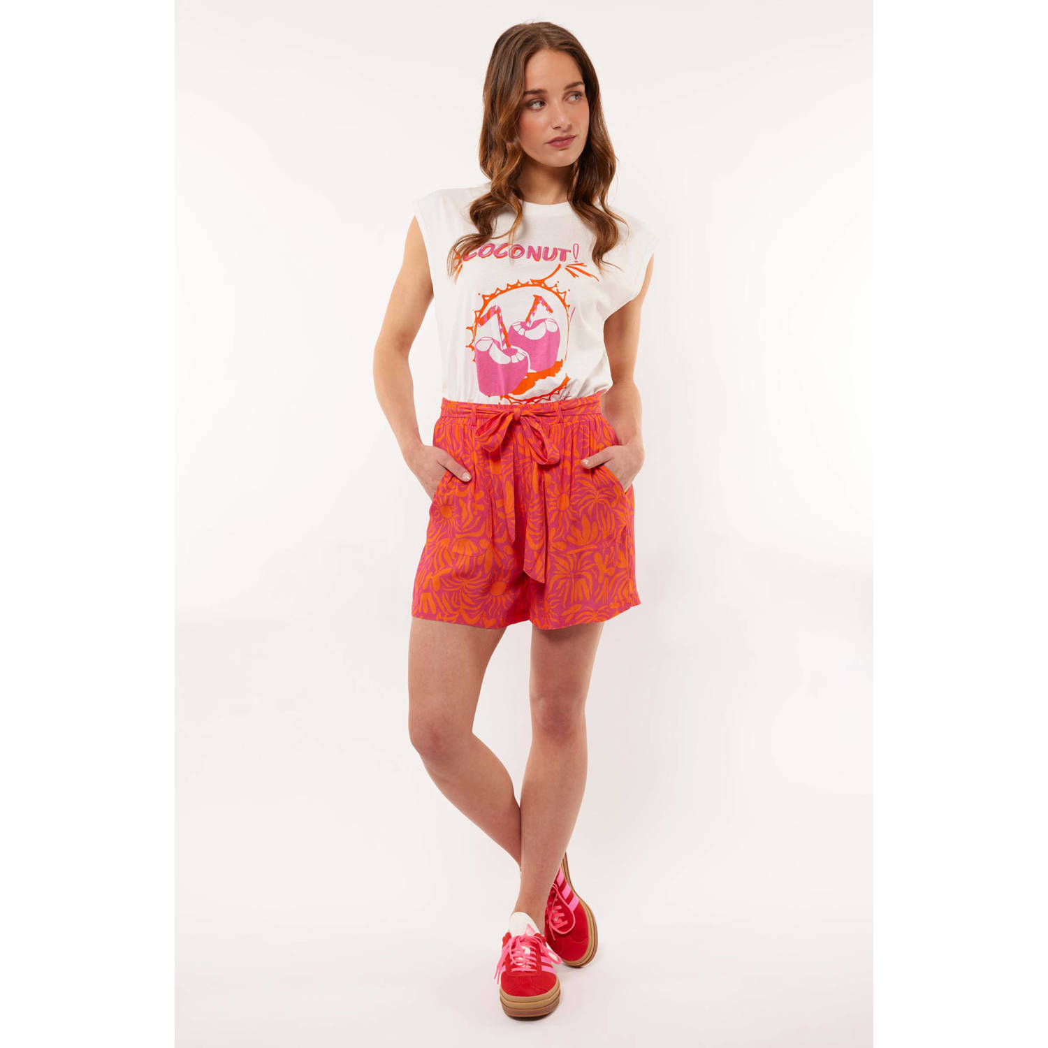 FLURESK regular fit short Lorelay met all over print roze oranje