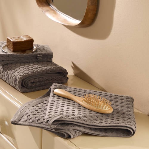 Wehkamp NOUS Living handdoek taupe (100x50 cm) aanbieding