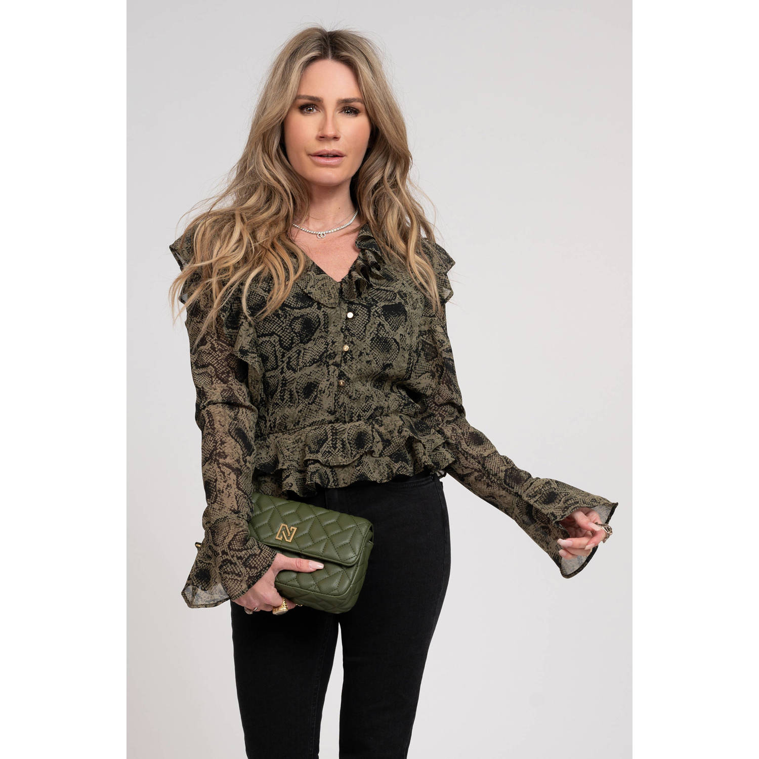 NIKKIE top met all over print groen