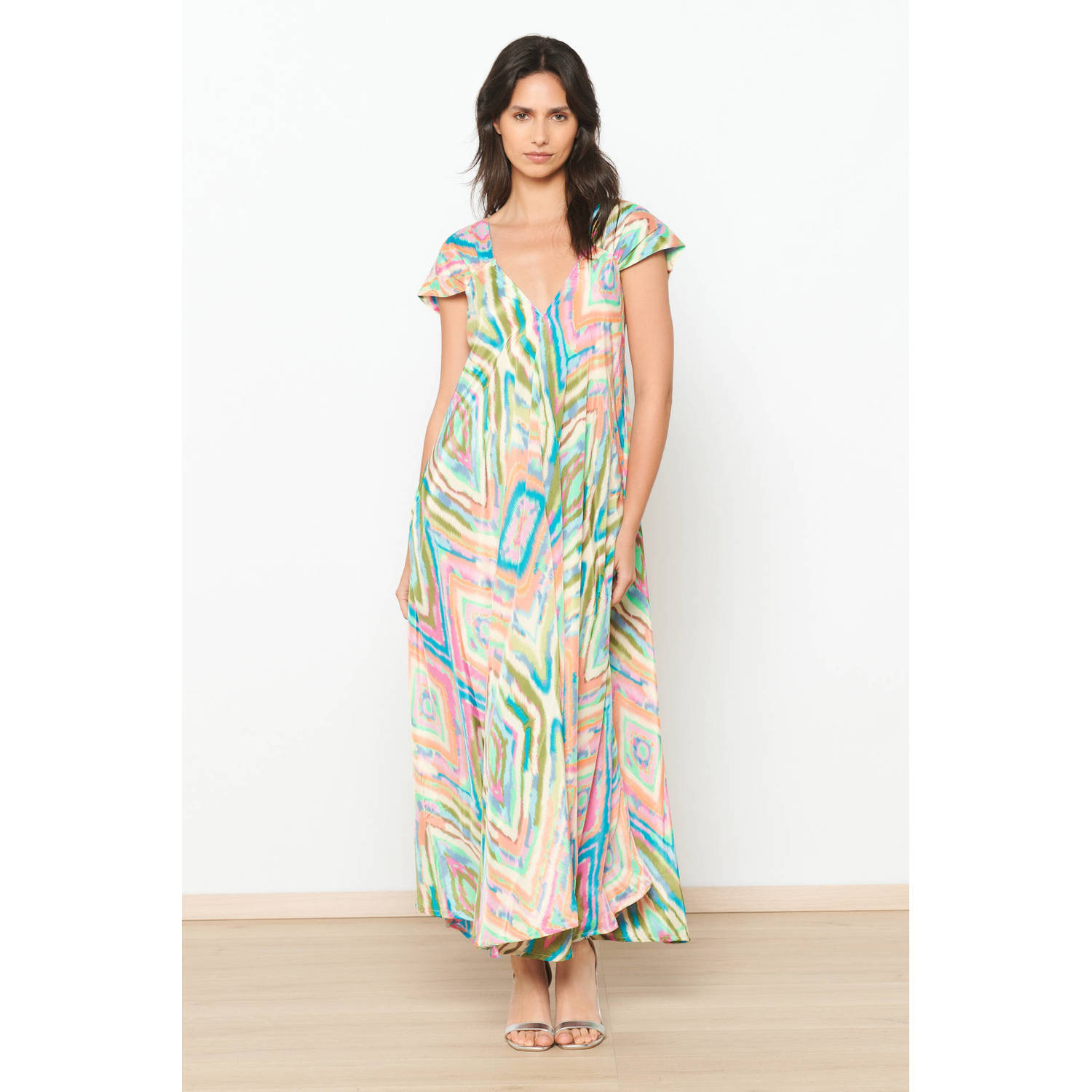 LOLALIZA maxi A-lijn jurk met all over print multi