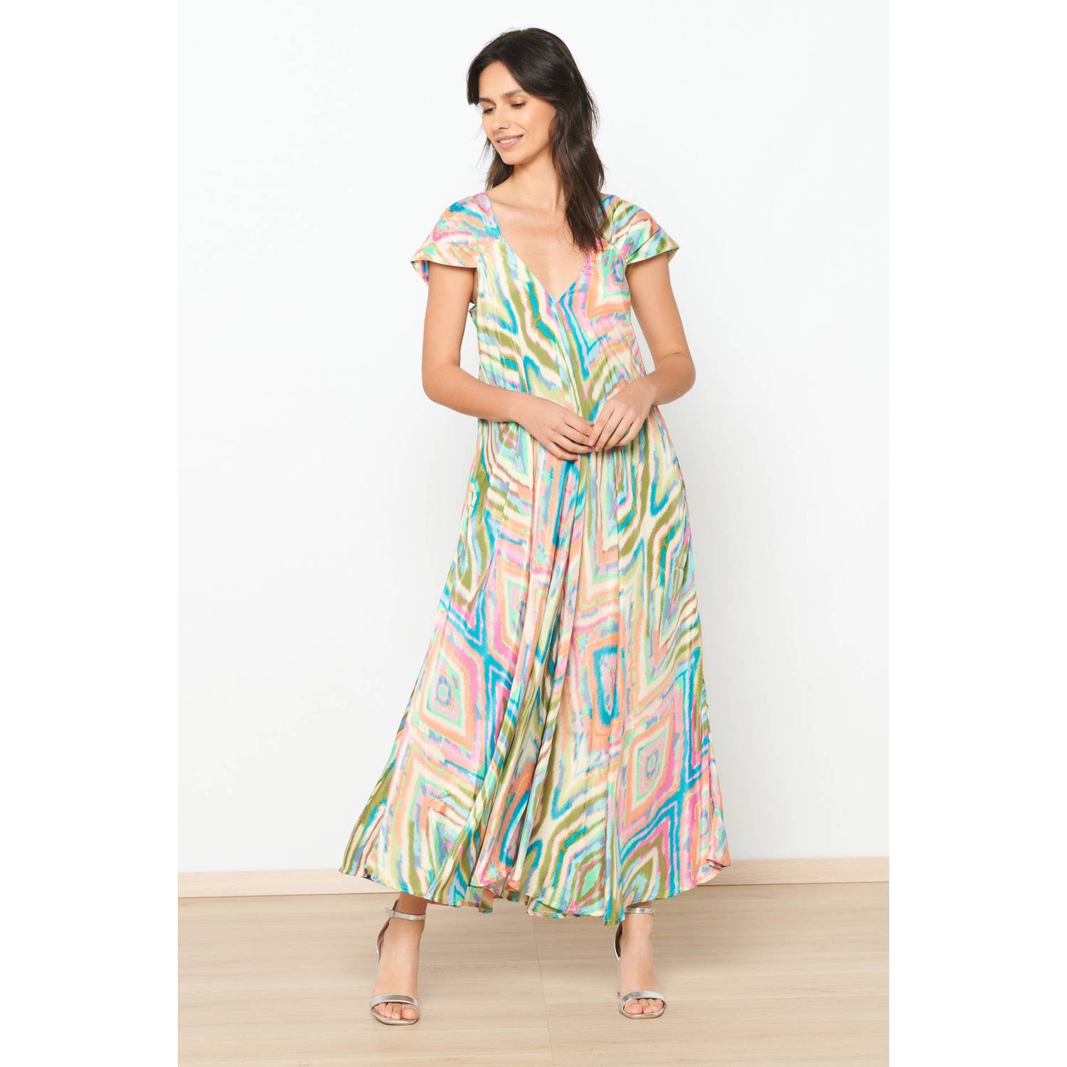 LOLALIZA maxi A-lijn jurk met all over print multi