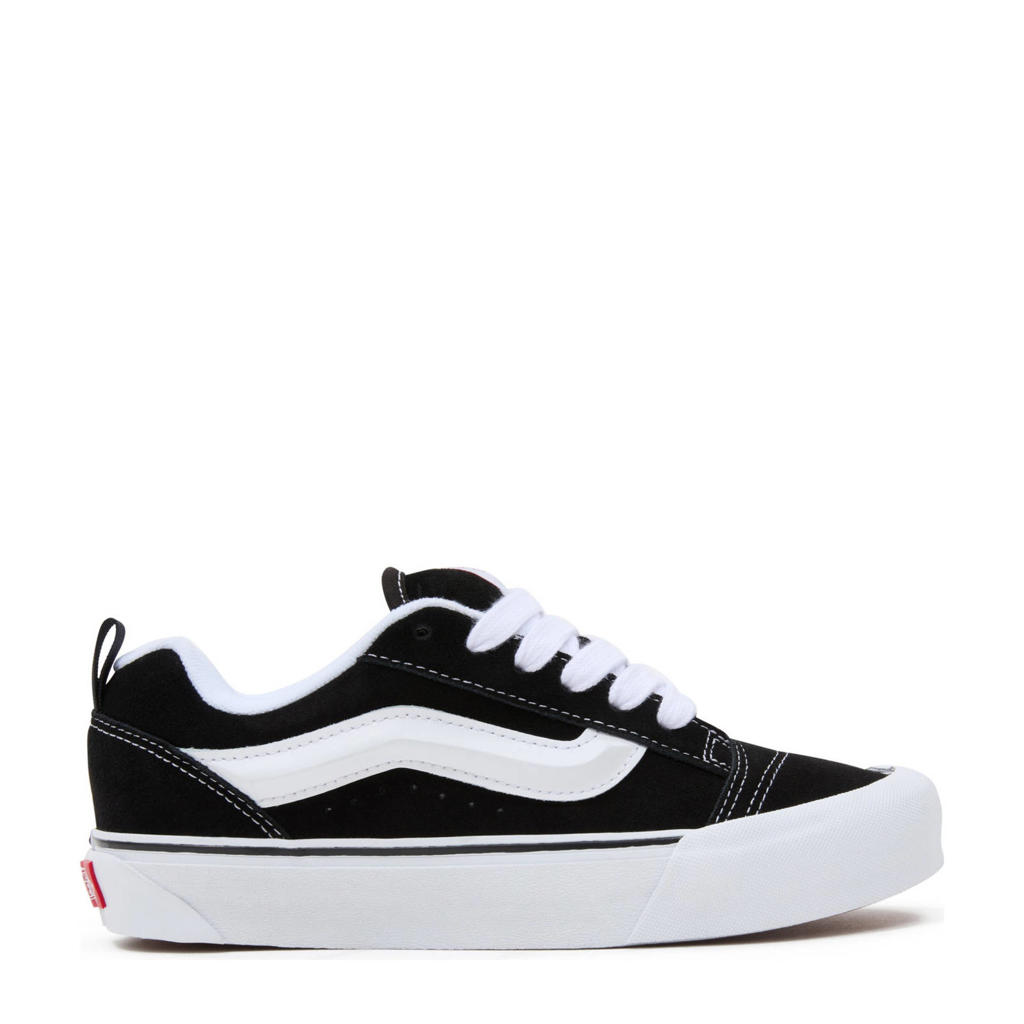 Zwart en witte unisex VANS KNU Skool sneakers van leer met veters