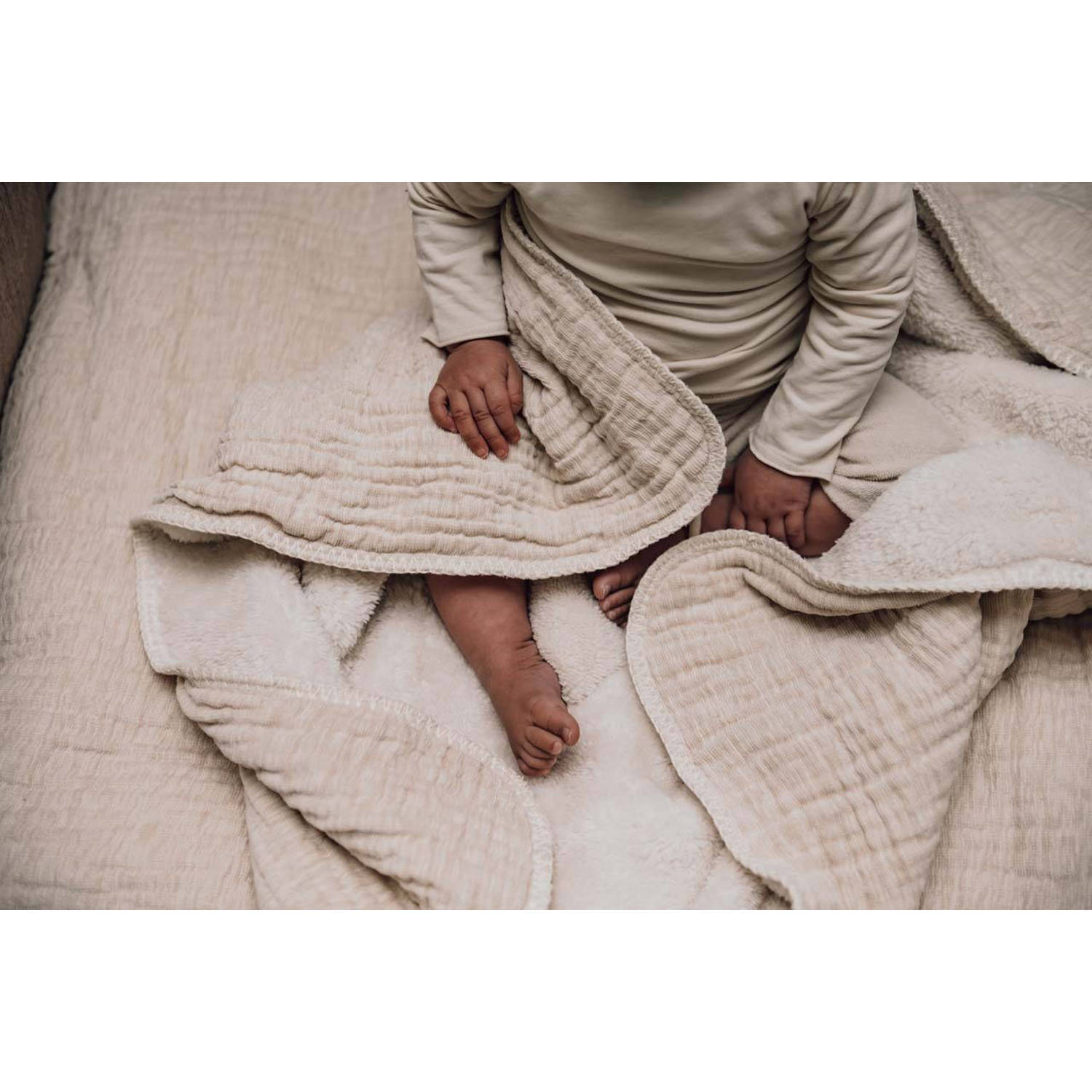 Koeka ledikantdeken met teddy Rivoli warm white