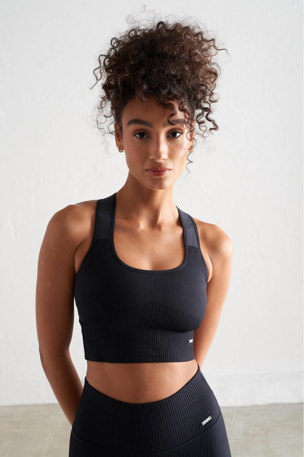 Aim'n level 3 rib sportbh High Support zwart