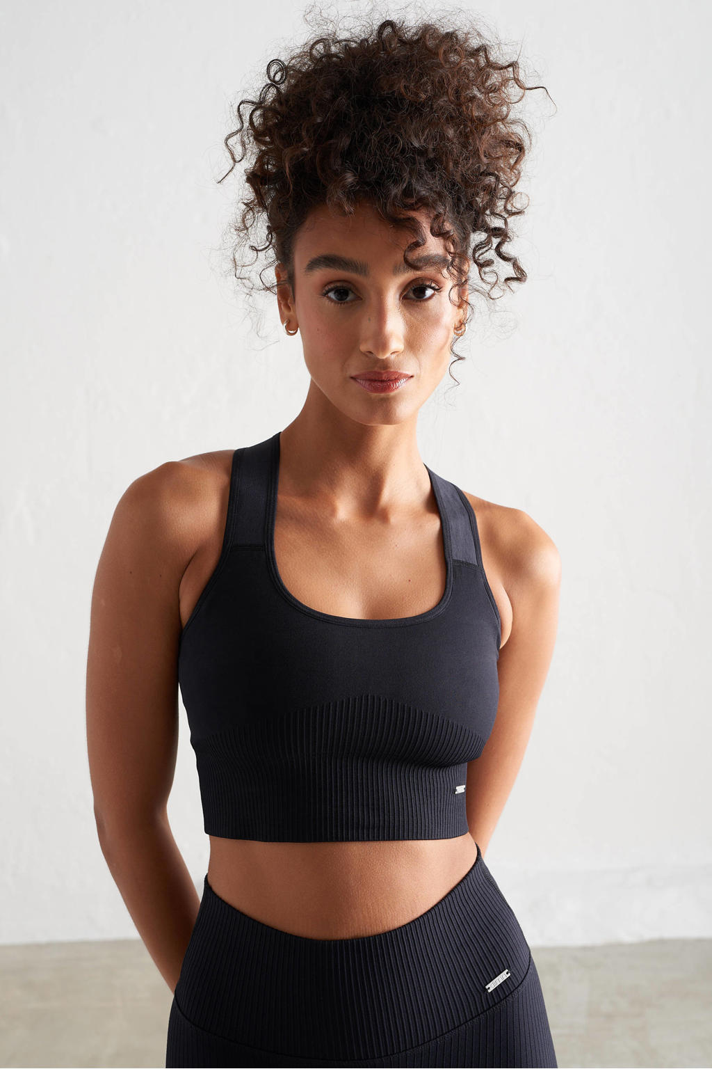 Aim'n sport-bh rib hight support - zwart