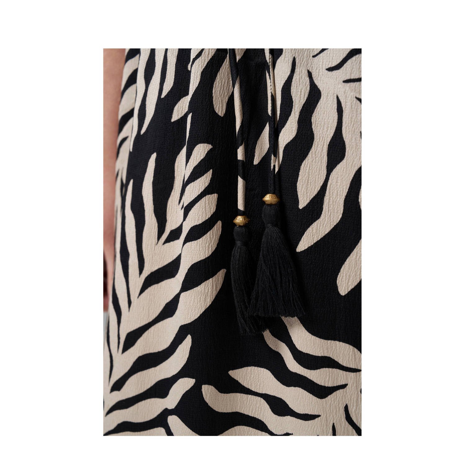 MS Mode maxi jurk met bladprint zwart wit