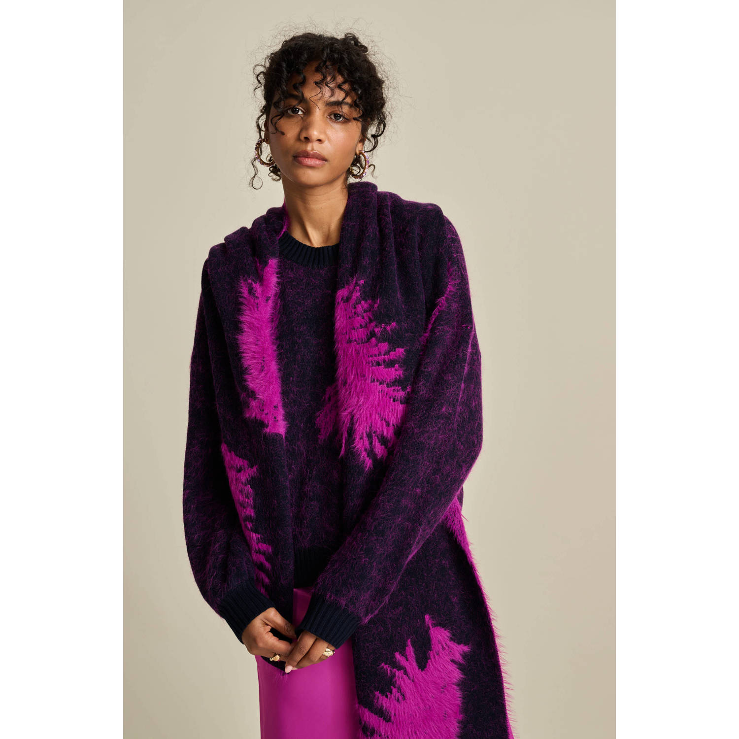 POM Amsterdam sjaal met all over print paars