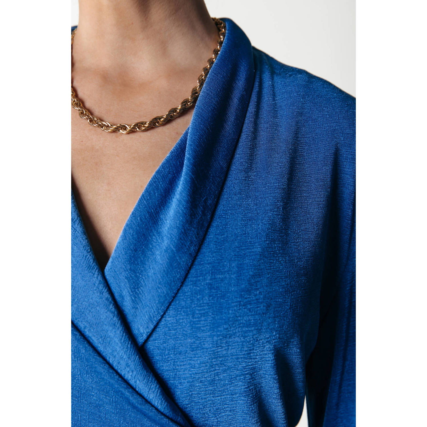 Colourful Rebel overslagjurk Dorin blauw