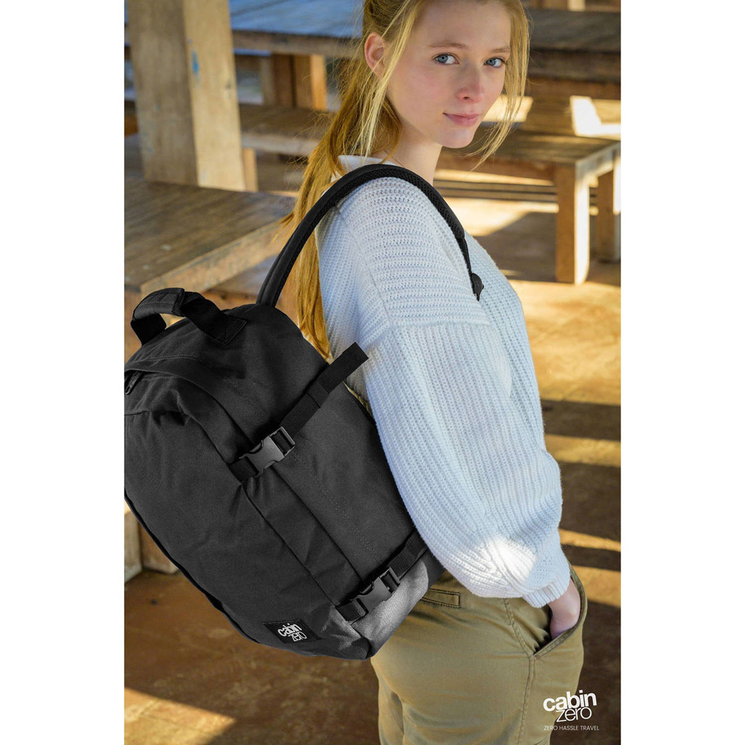 CabinZero rugzak Classic 28L aqua lagoon