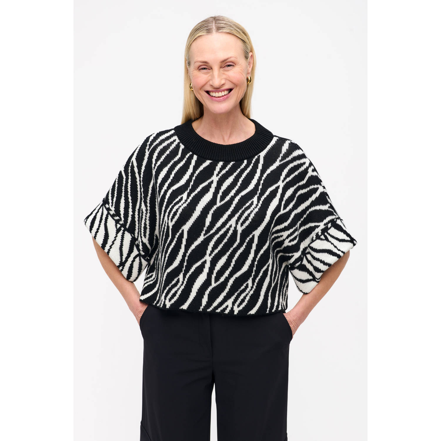Jane Lushka pullover zwart