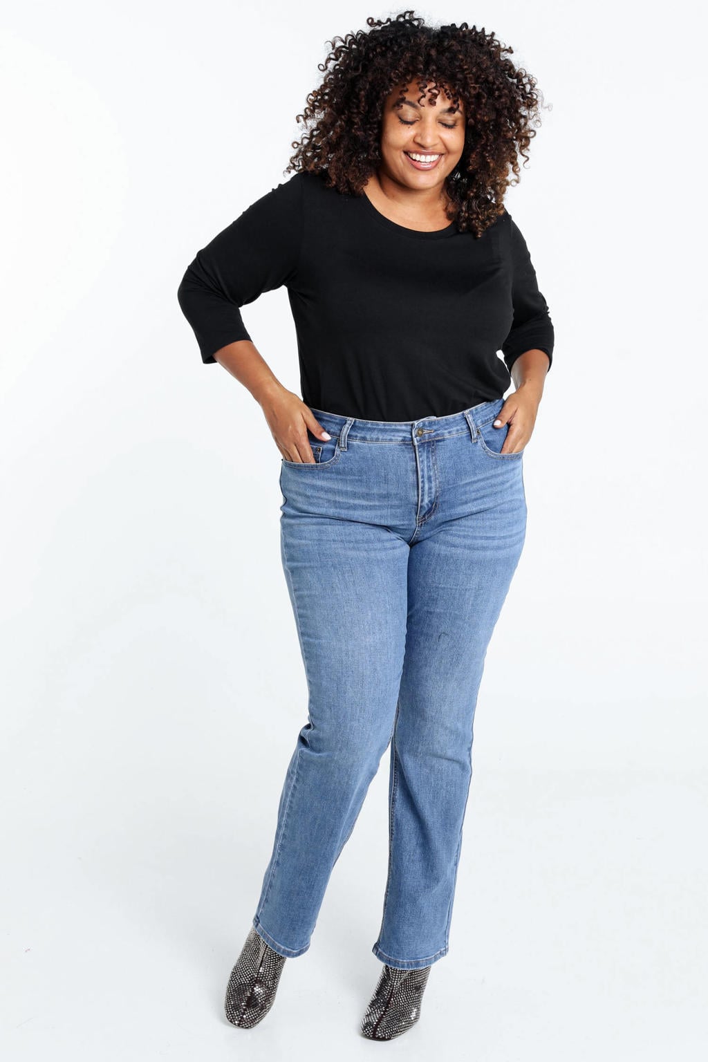 Medium blue denim dames Paprika regular waist flared jeans van denim met rits- en knoopsluiting en effen