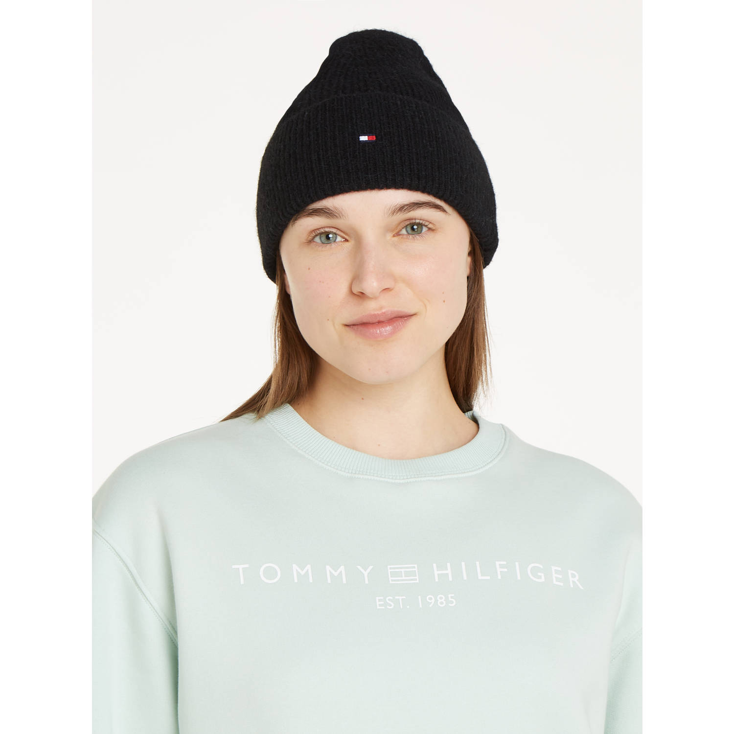 Tommy Hilfiger muts Essential Flag Fuzzy zwart