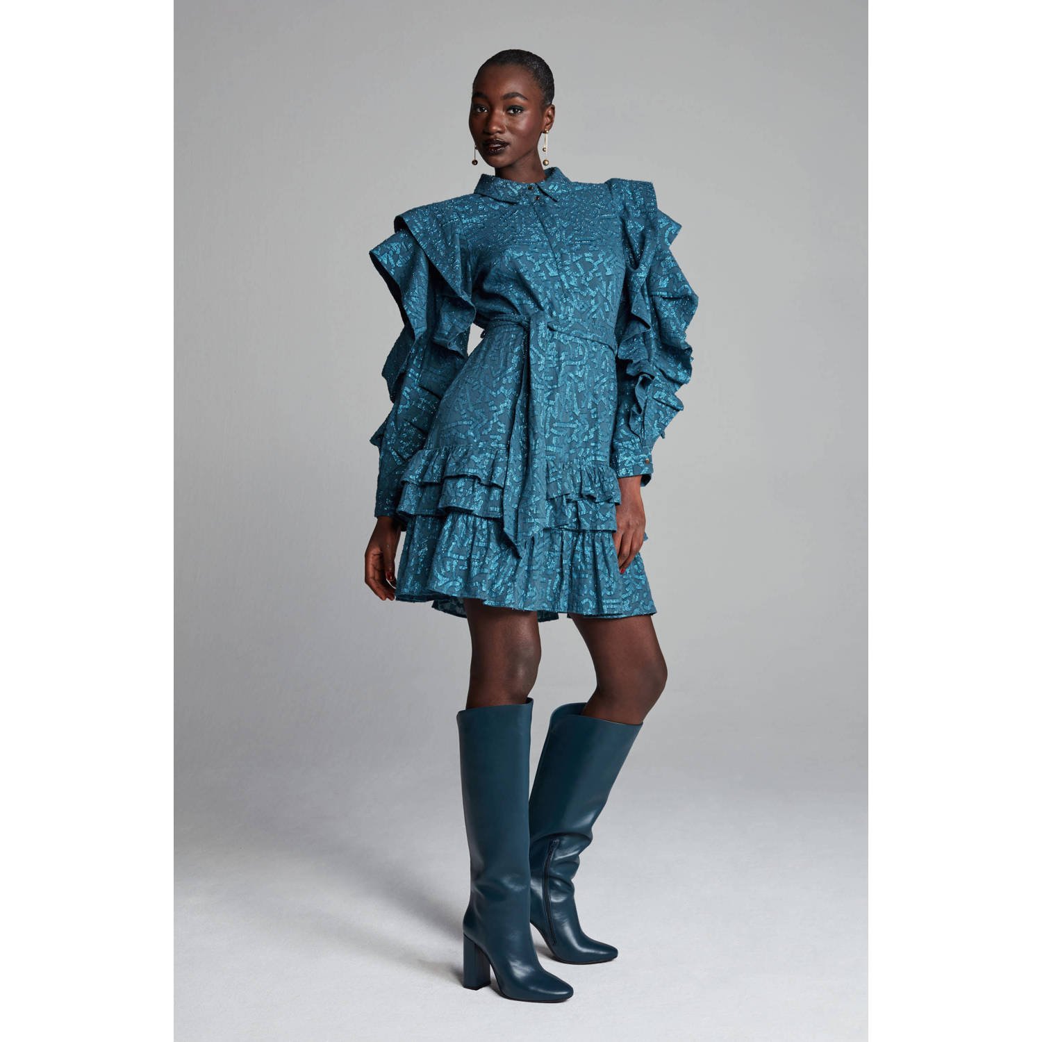 POM Amsterdam X Claes Iversen jurk Jodie met all over print en ruches blauw