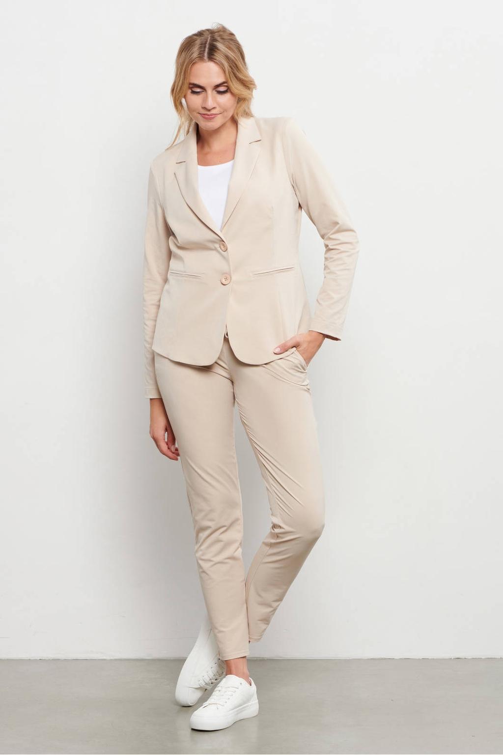 Zandkleurige dames &Co Woman straight fit broek van travelstof met regular waist en effen