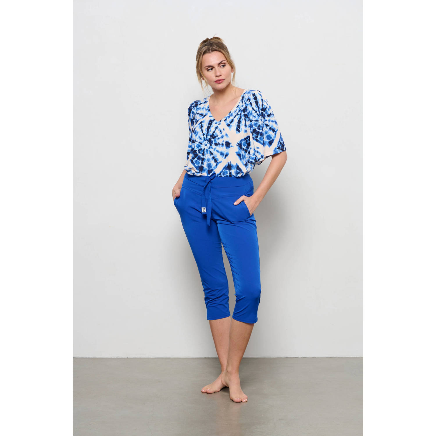 &Co Woman regular fit broek blauw