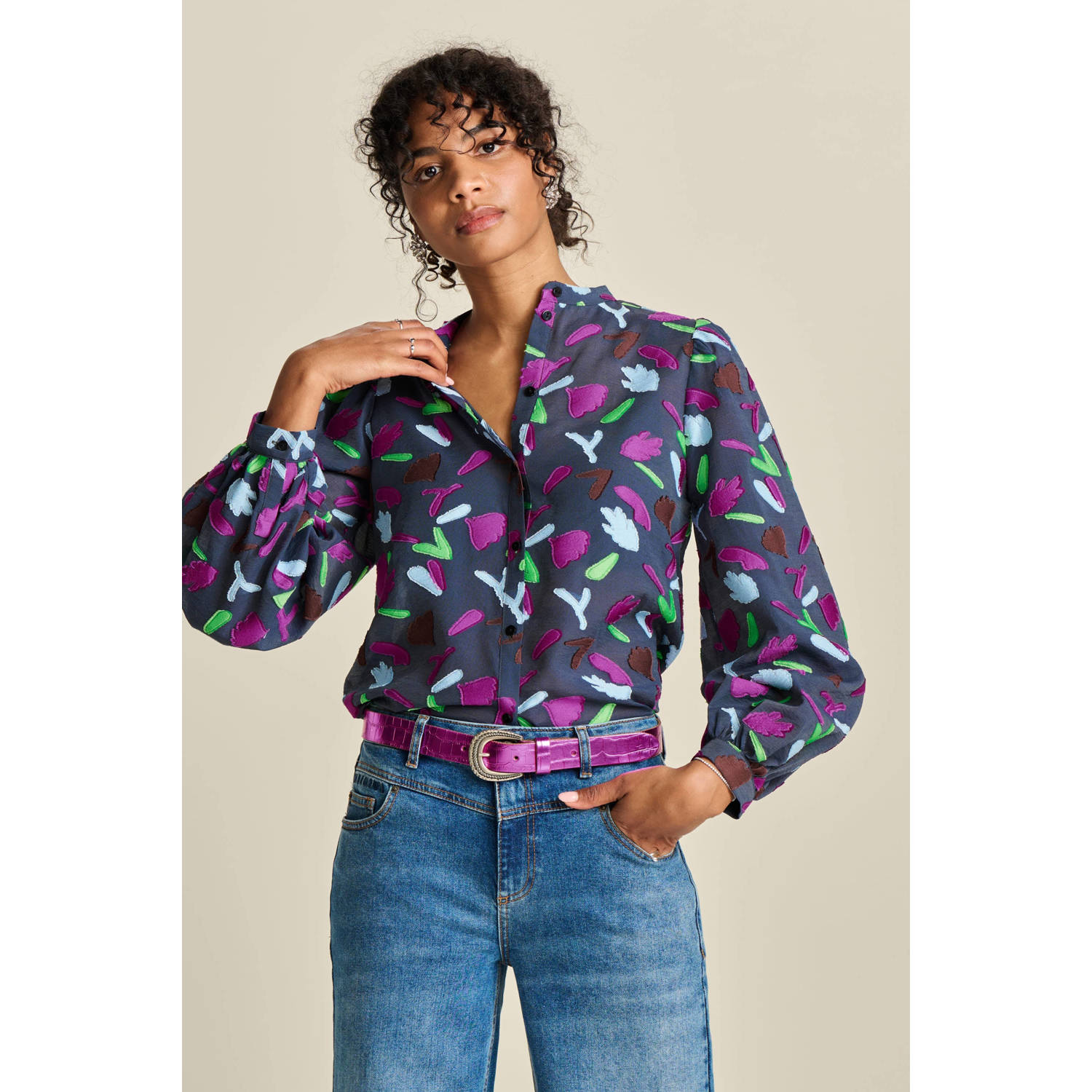 POM Amsterdam blouse met all over print en borduursels grijsblauw multi