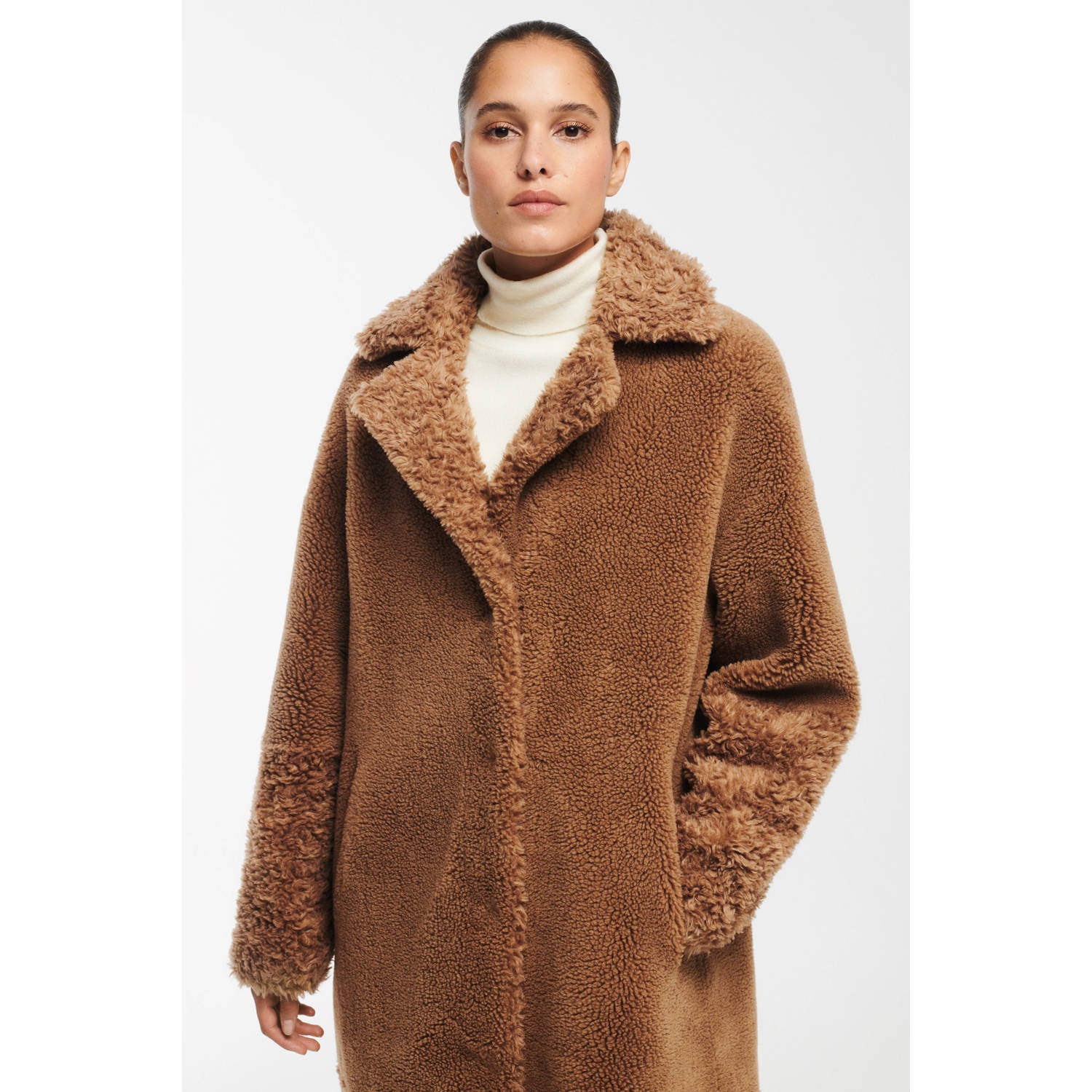 Studio AR by ARMA teddy winterjas Floor camel