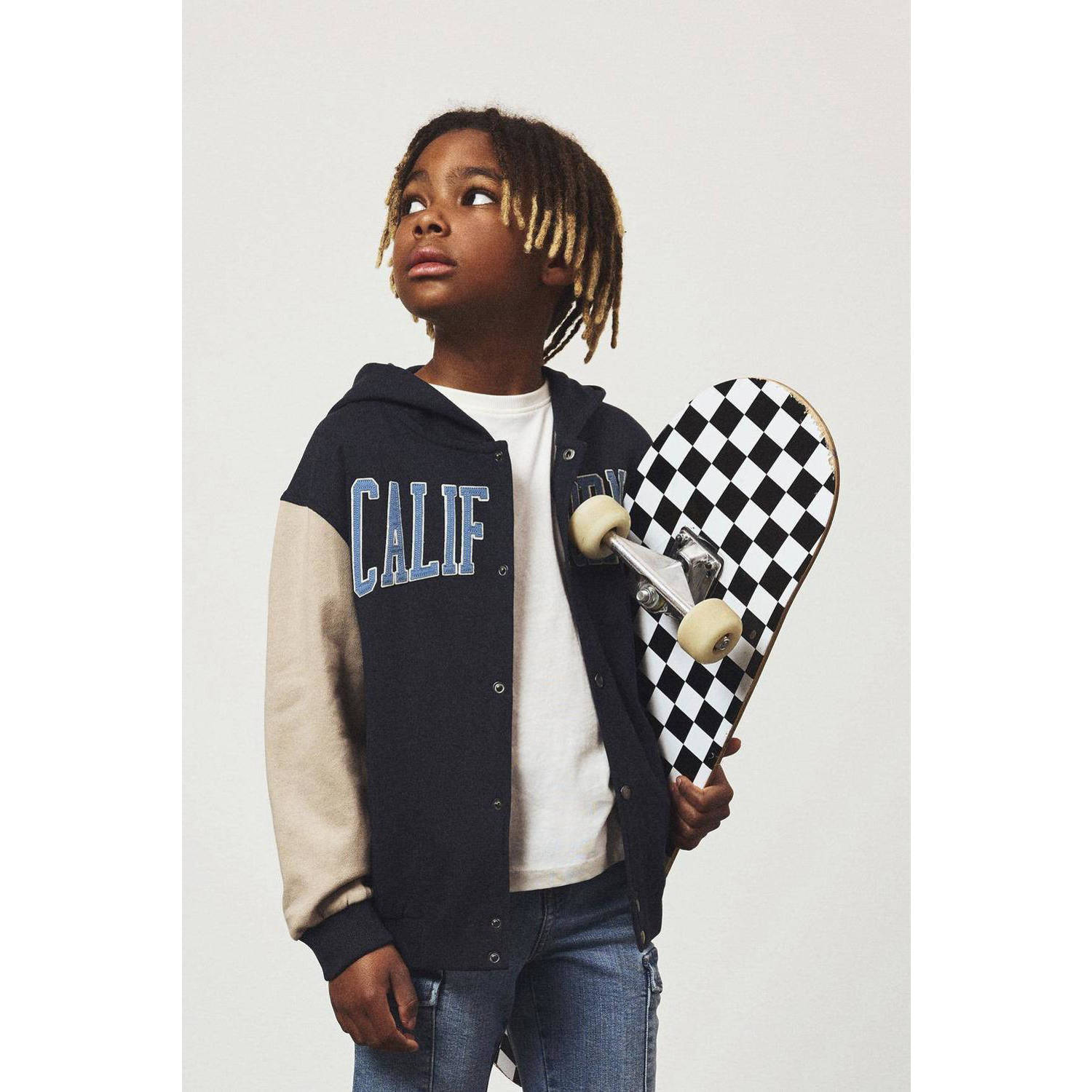 Name it KIDS sweatvest NKMLEBASTIAN met tekst donkerblauw ecru Tekst 122 128