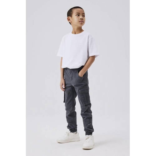 NAME IT KIDS regular fit cargobroek NKMRYAN donkergrijs afbeelding