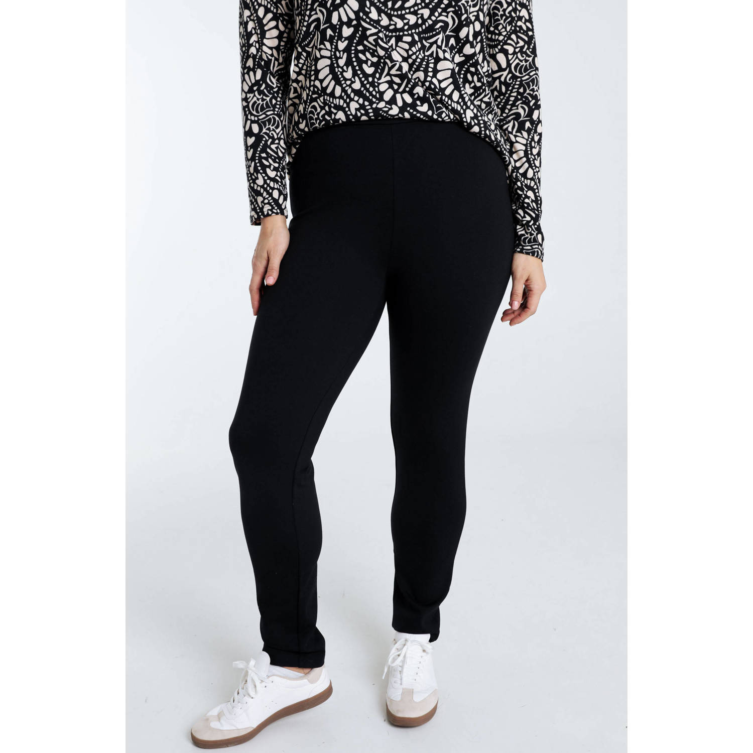 Paprika slim regular waist legging zwart