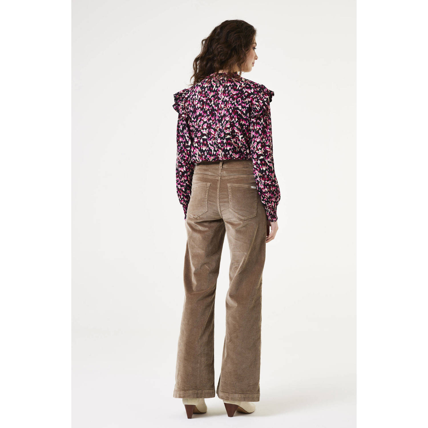 Garcia blouse met all over print en ruches roze zwart wit
