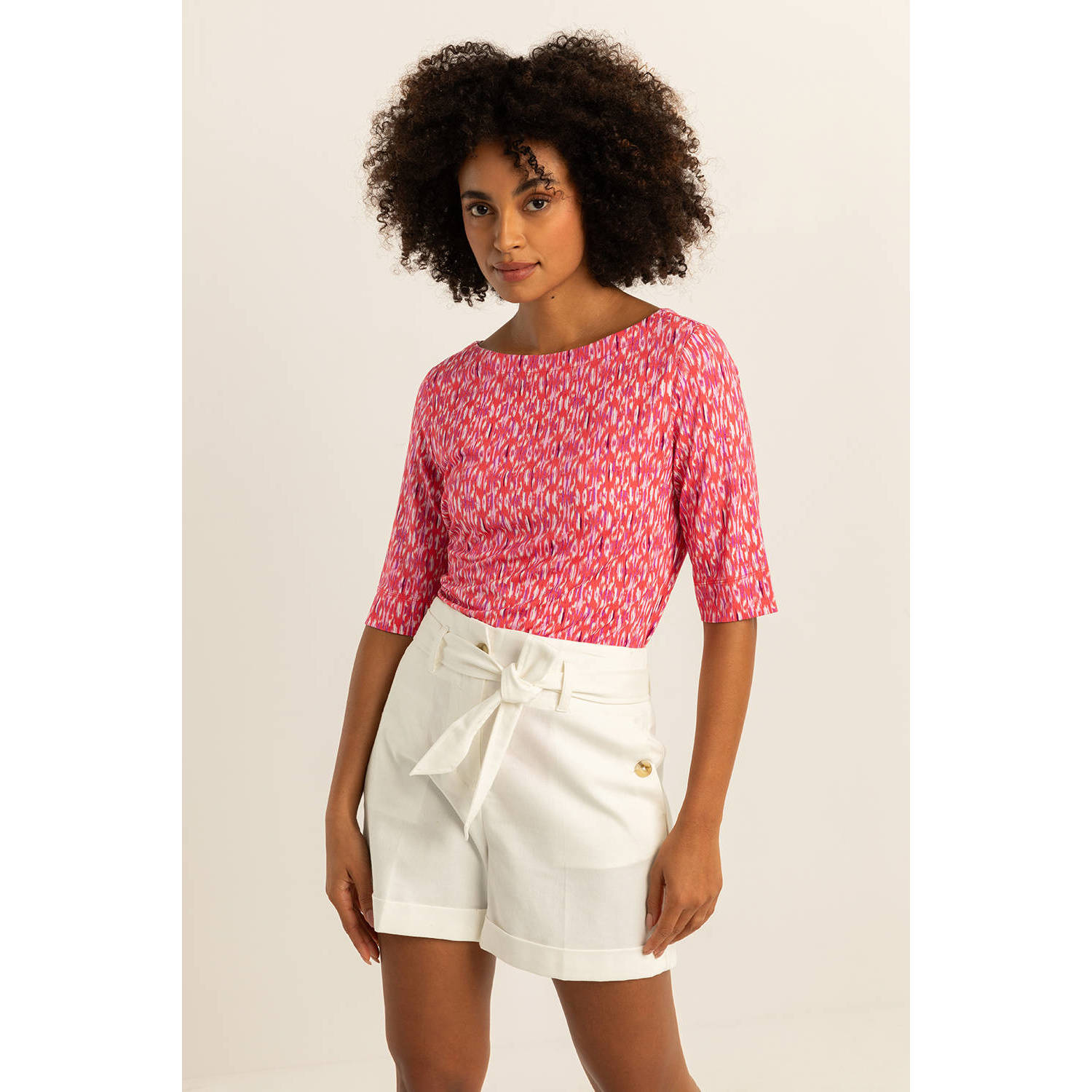 Expresso top met all over print rood wit