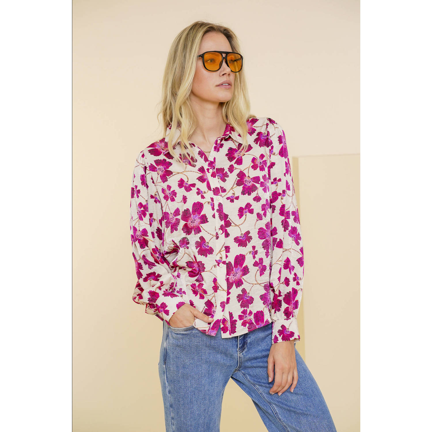 Geisha gebloemde blouse roze wit