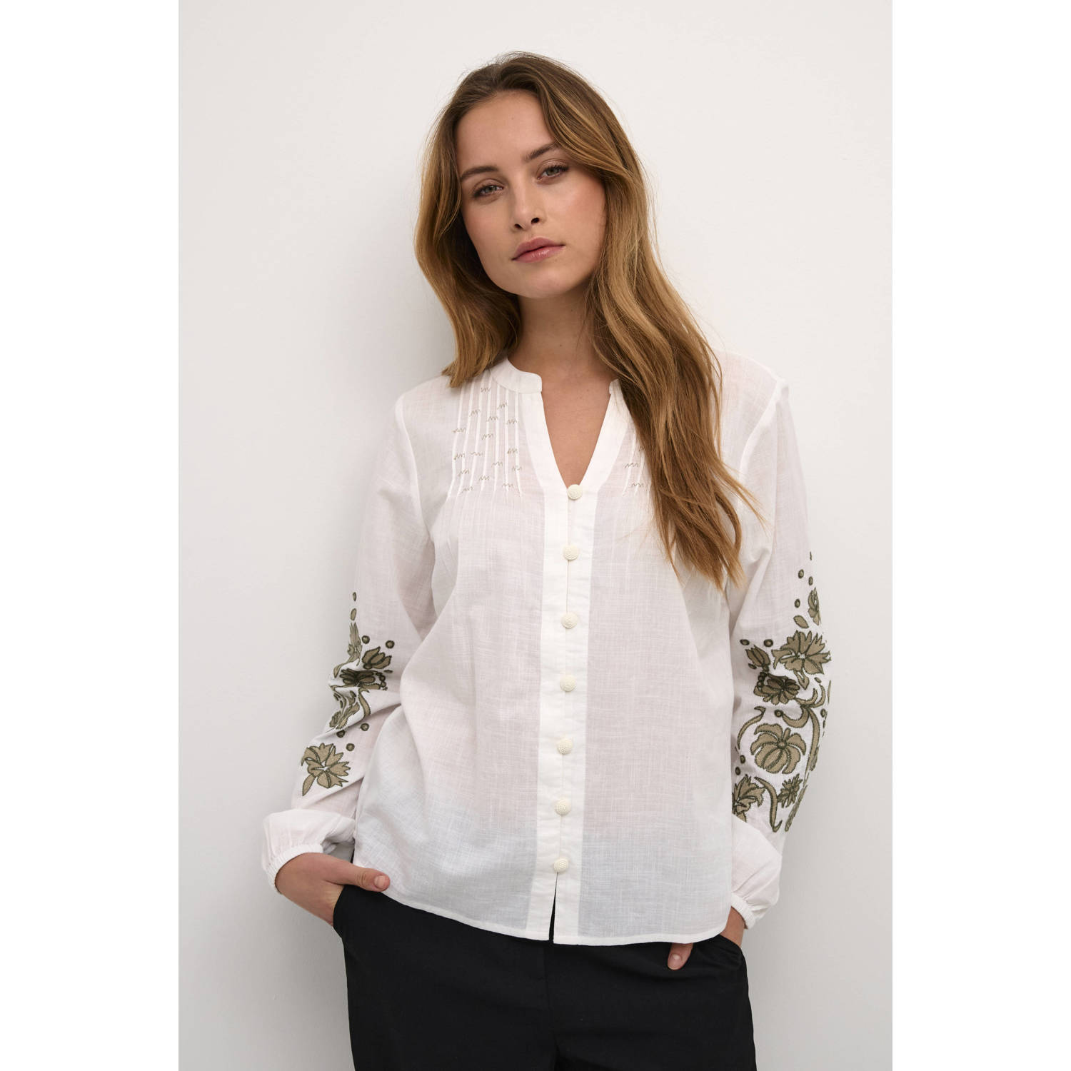 Cream gebloemde blouse wit