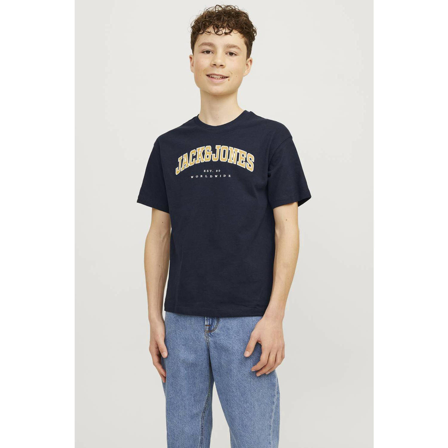 Jack & jones JUNIOR T-shirt JJECALEB VARSITY met logo donkerblauw Jongens Katoen Ronde hals 128