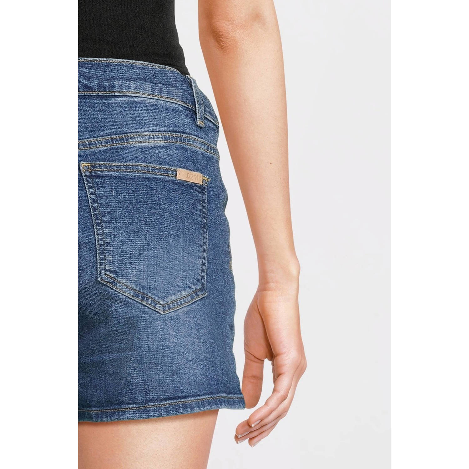 LOVE2WAIT low waist regular fit zwangerschapsshort stonewashed