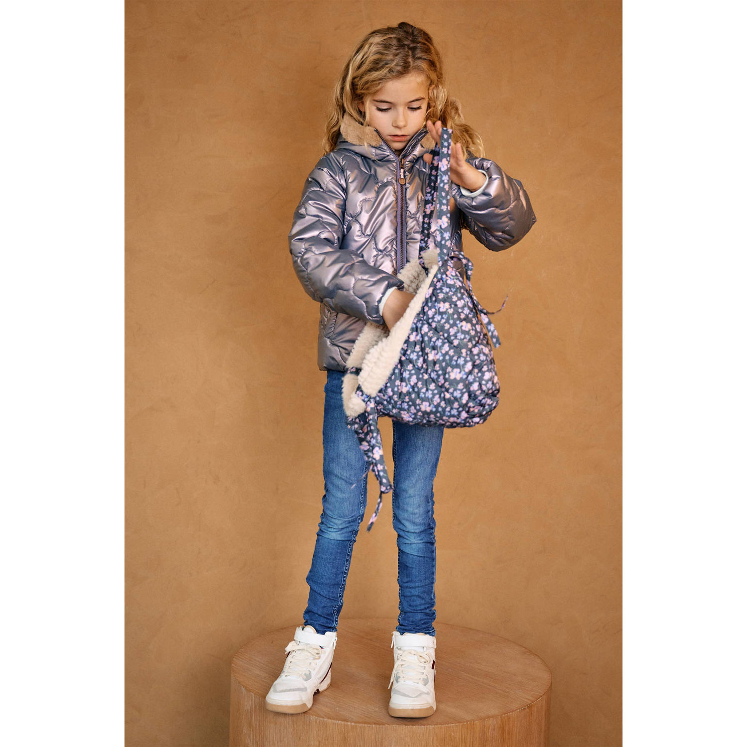 NONO gewatteerde winterjas Bee zachtroze metallic