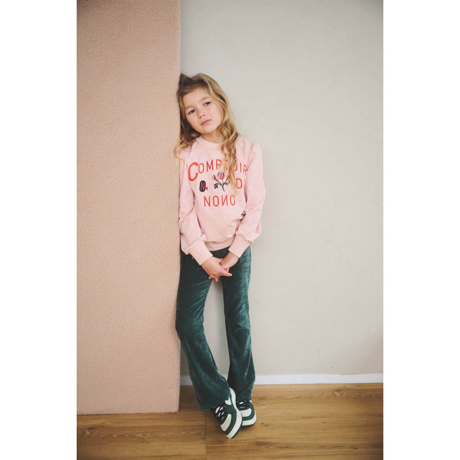 NONO flared broek Sady groen