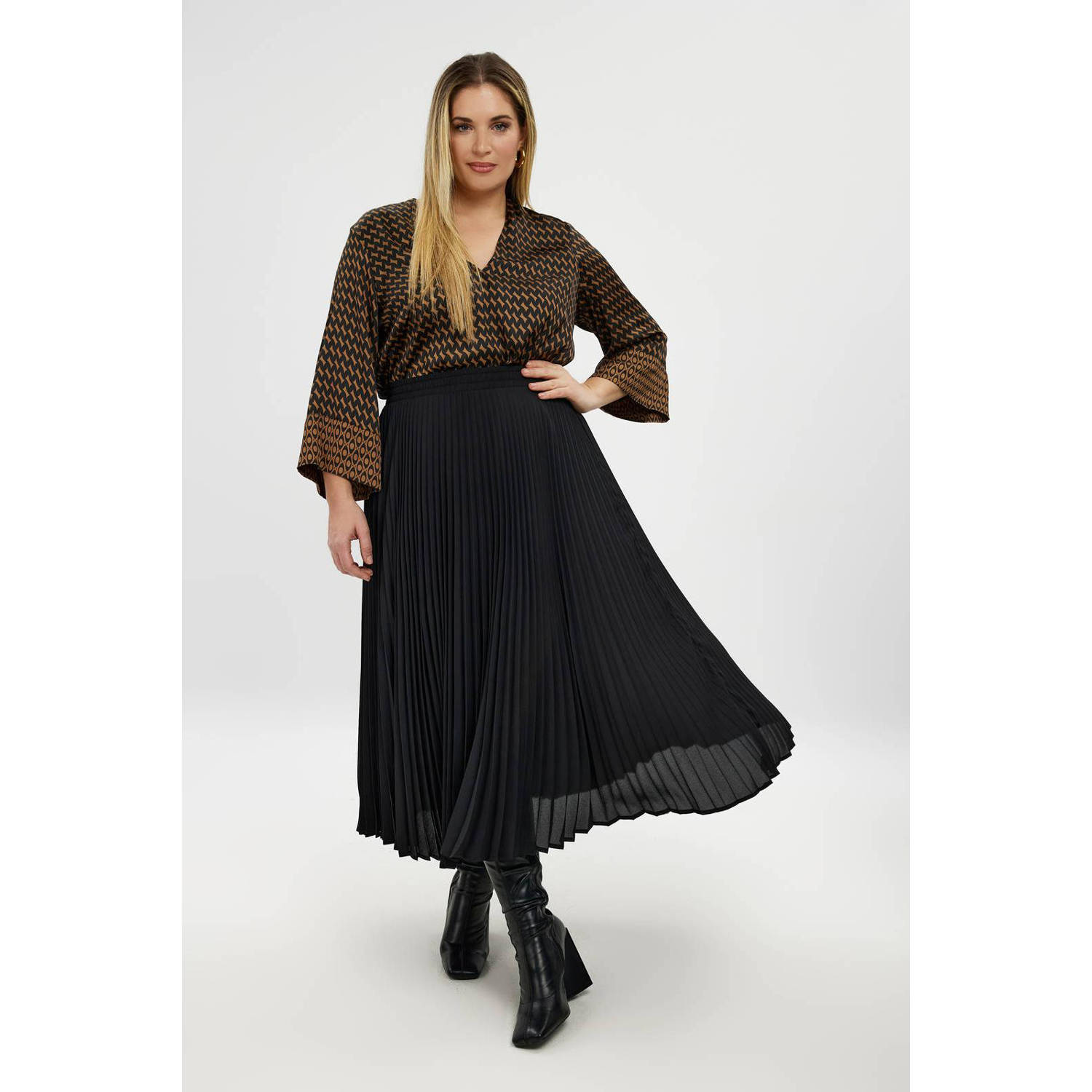Mat Fashion plissérok zwart
