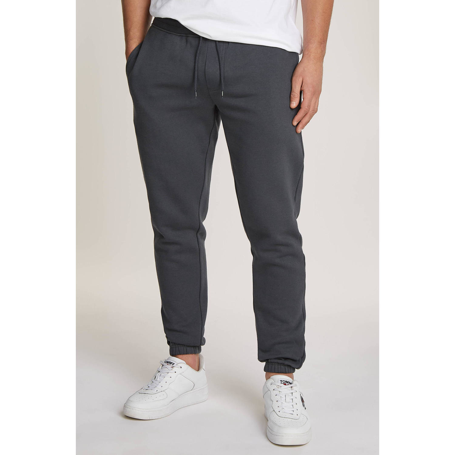 Tommy Jeans Grijze Geborstelde Katoenen Joggers Slim Fit Gray Heren