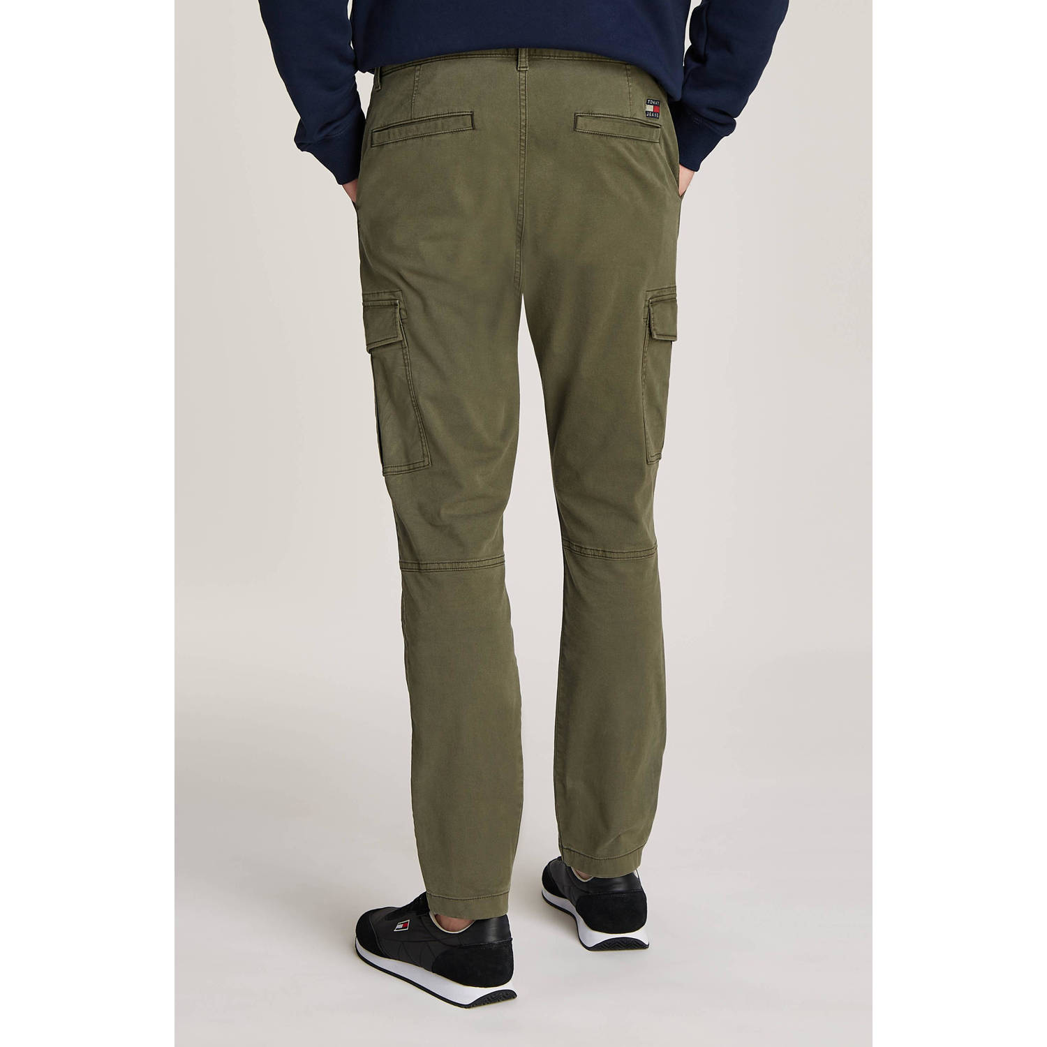 Tommy Jeans regular fit cargo broek AUSTIN fatigue green