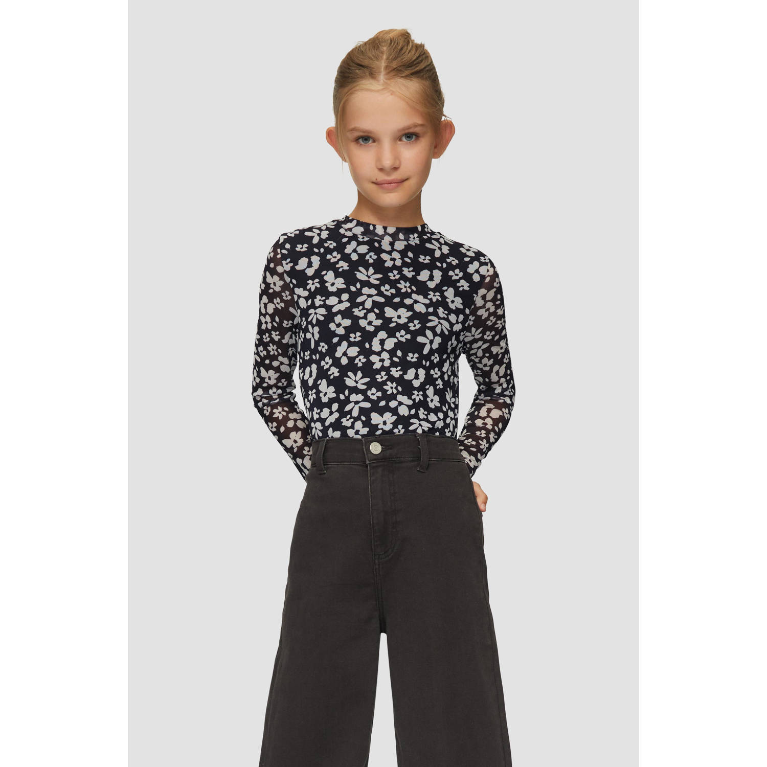 s.Oliver gebloemde longsleeve zwart wit