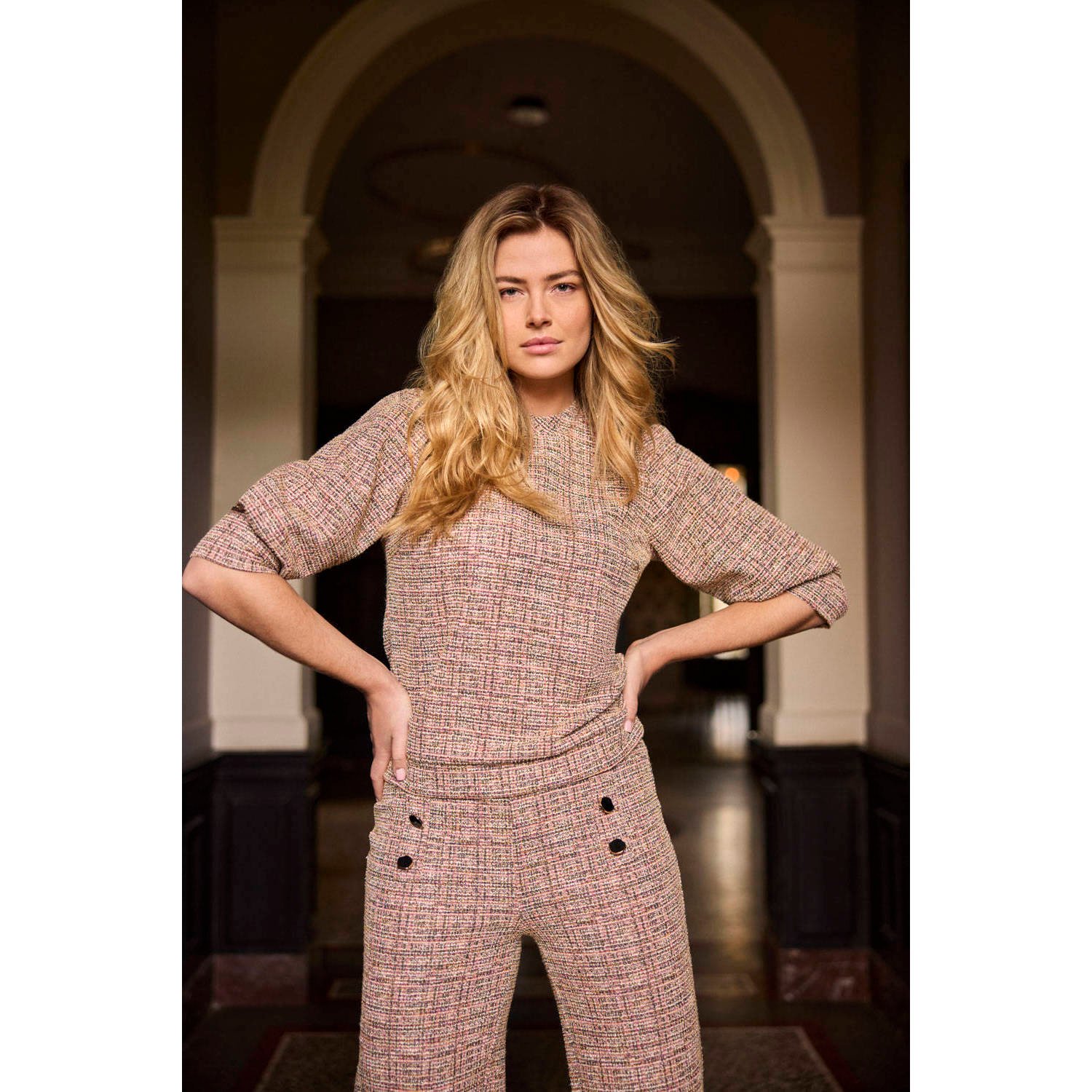 Tramontana Korte Mouw Top Stretch Tweed Beige Dames