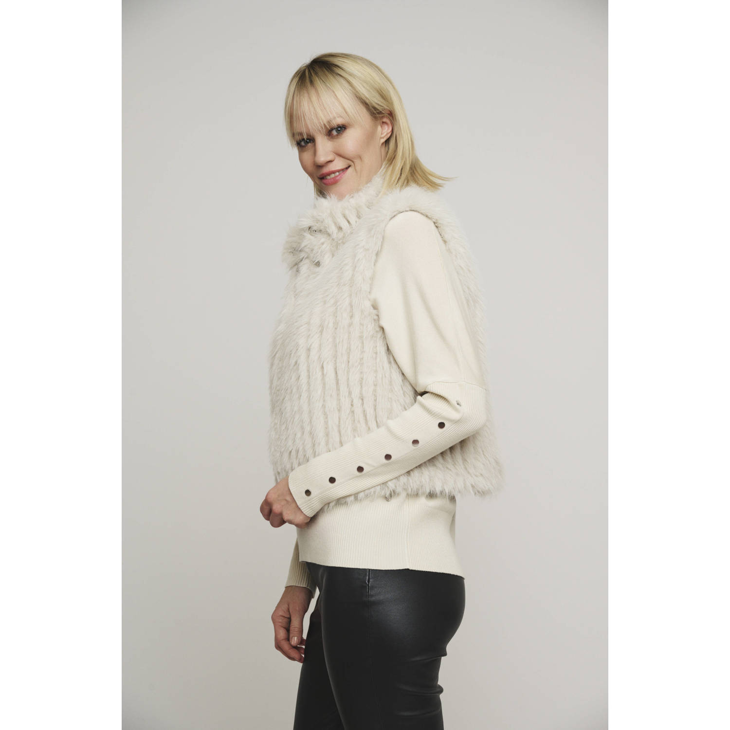 Rino&Pelle Stijlvolle Gilet met Sluiting Beige Dames