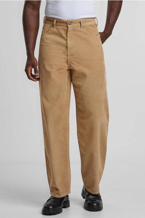 loose chino beige