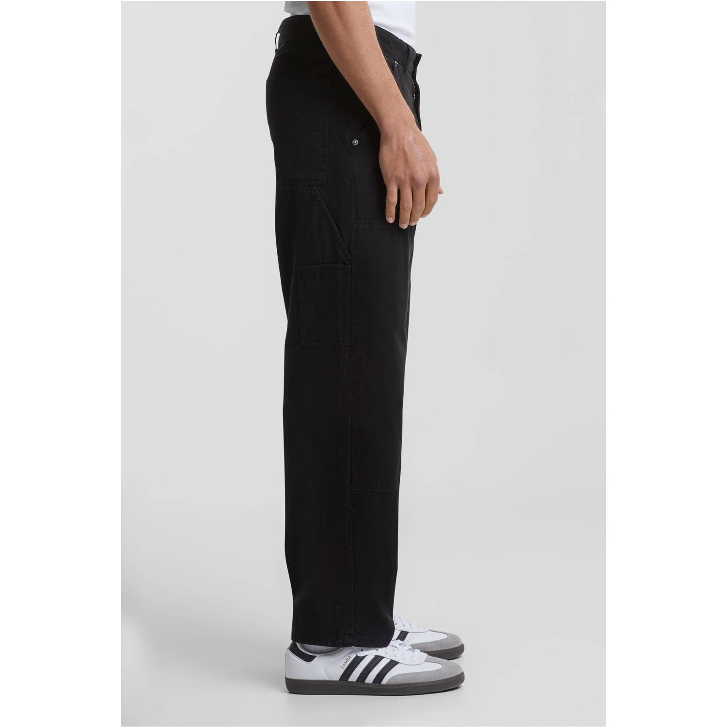 Urban Classics regular fit cargo broek zwart