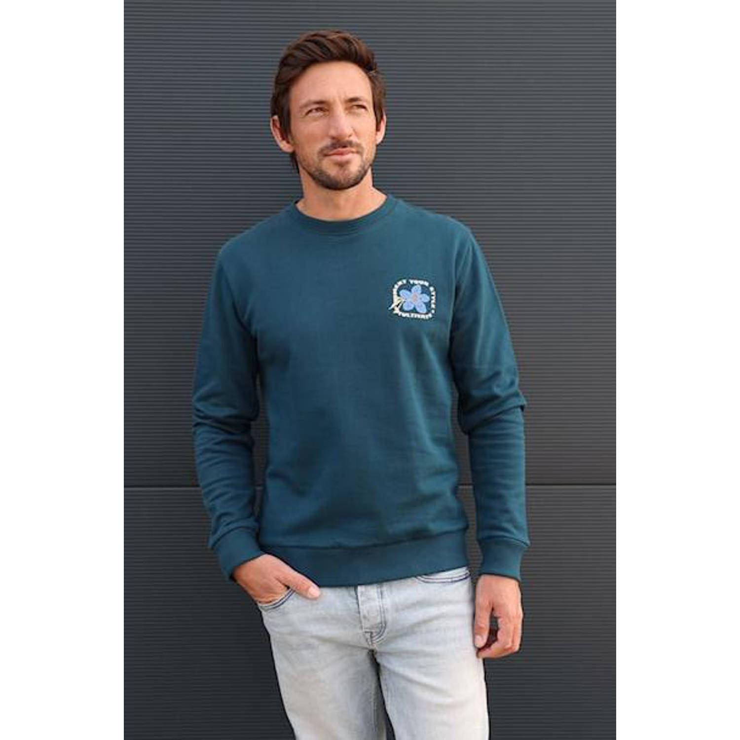 Kultivate sweater groen