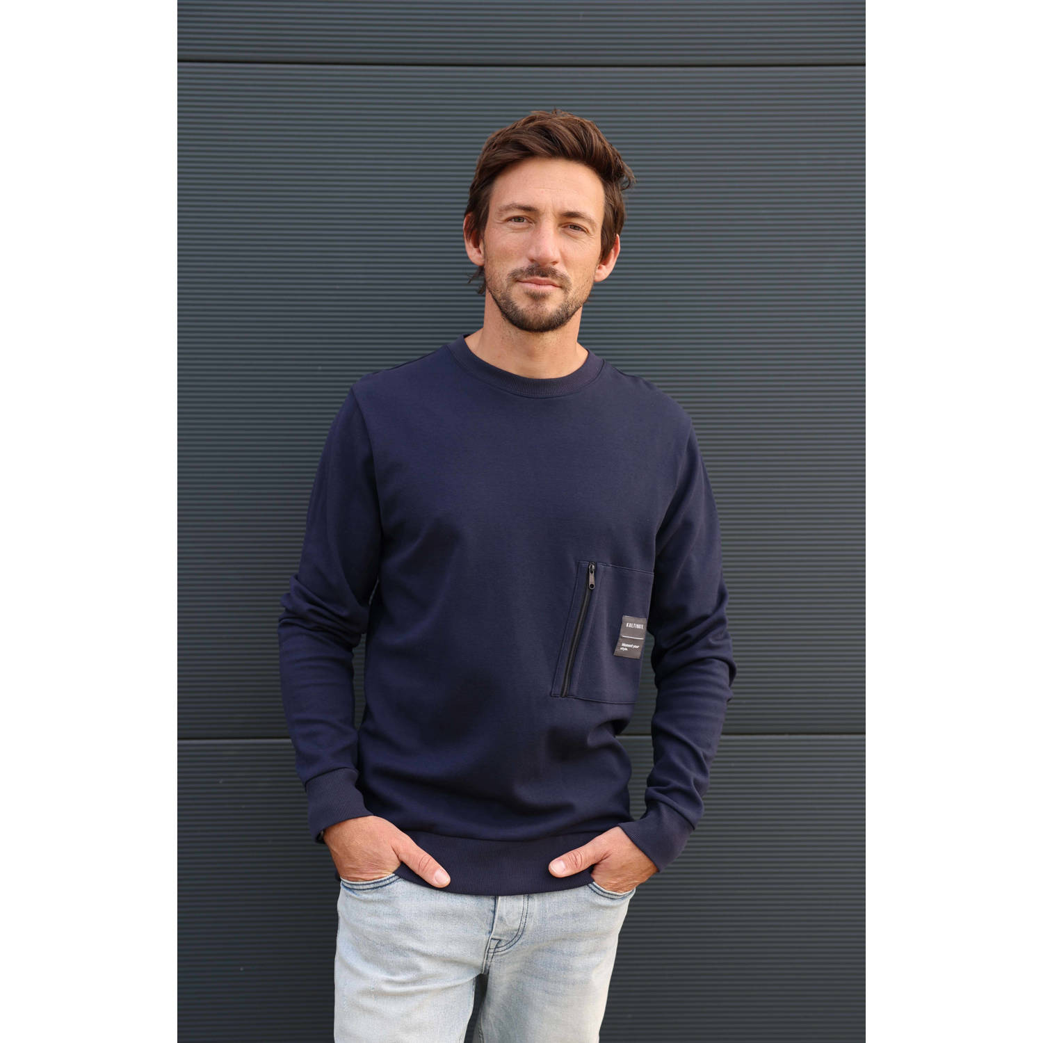 Kultivate sweater BRYAN donkerblauw