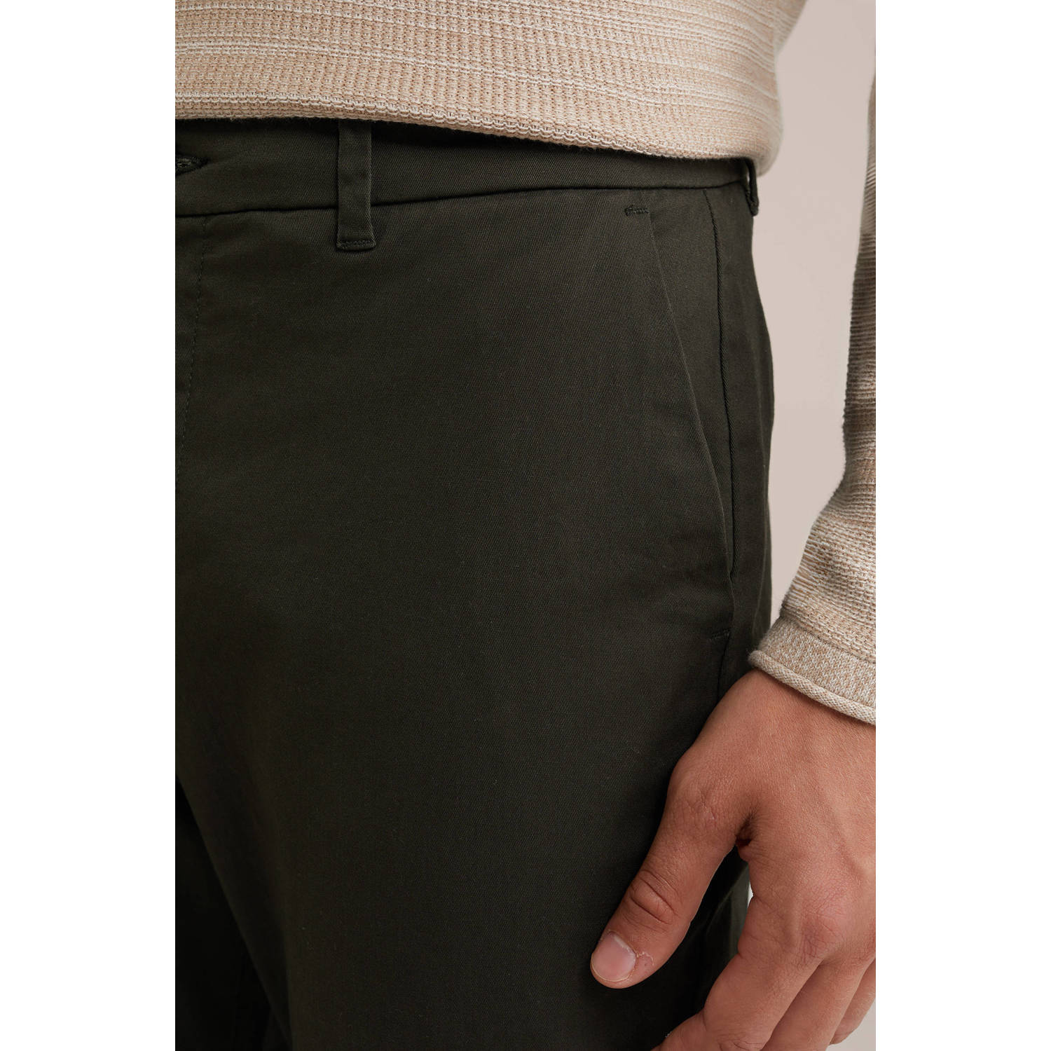 WE Fashion WE Fundamentals slim fit chino Billy donkergroen