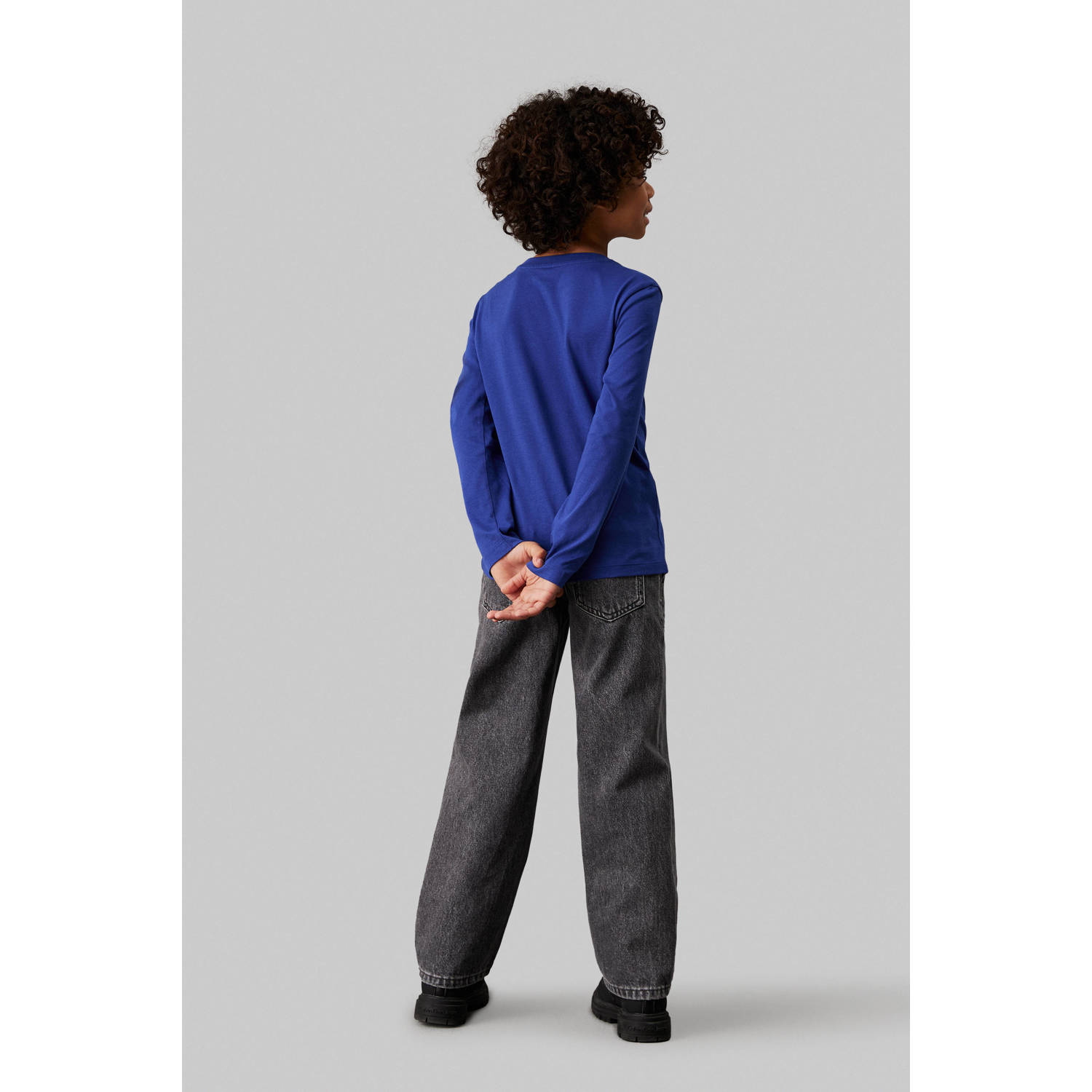 Calvin Klein Shirt met lange mouwen Badge Reg. Ls T-Shirt voor kinderen tot 16 jaar en met logo-patch