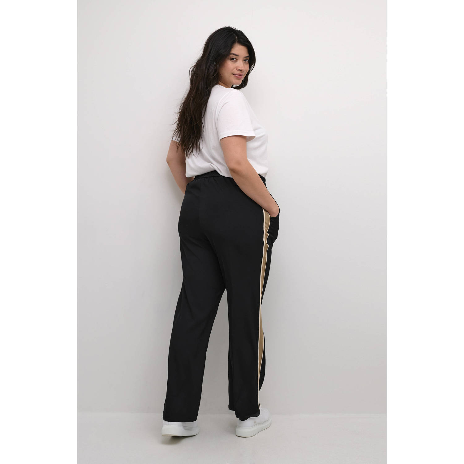 Kaffe Curve relaxed straight broek KCsigne zwart