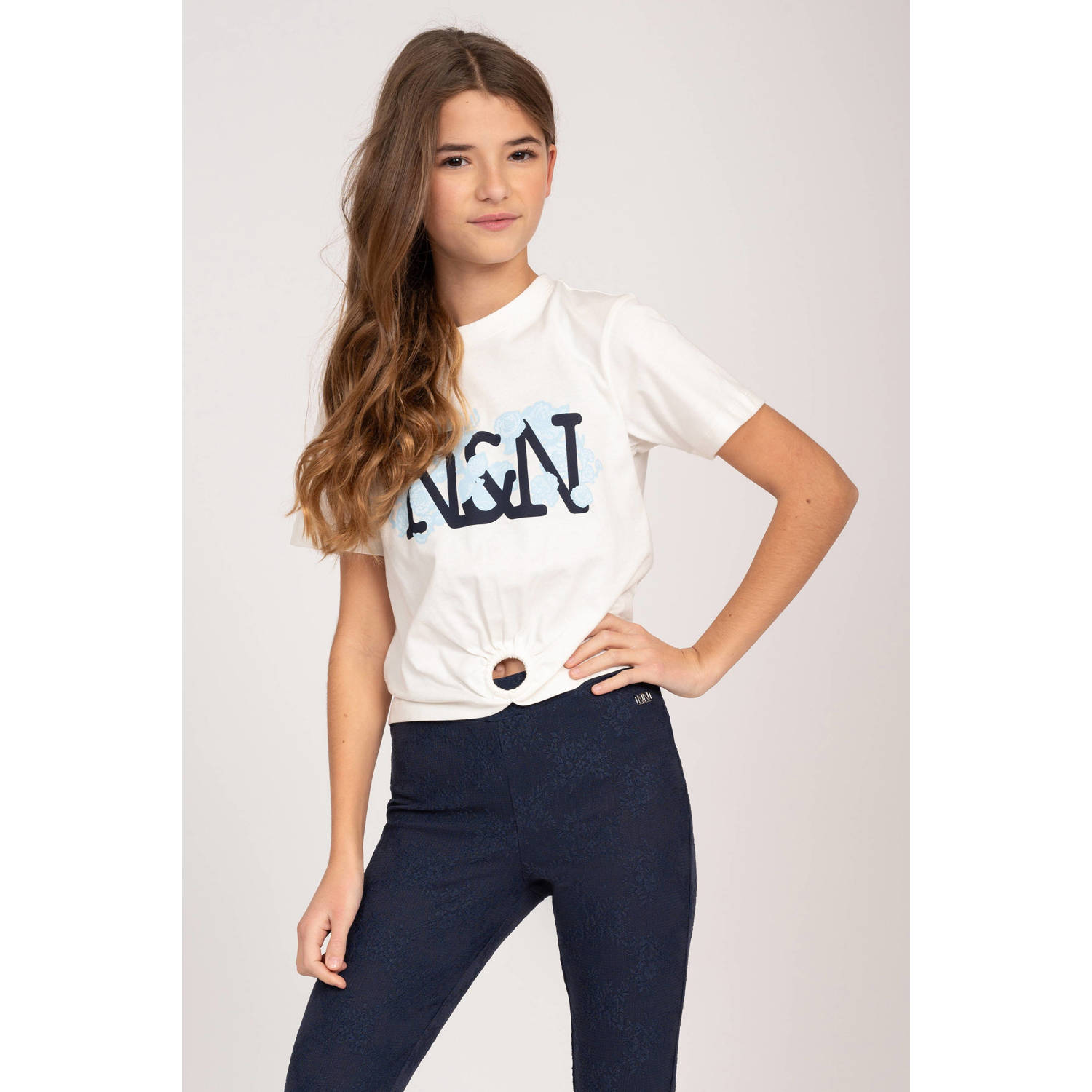 NIK&NIK T-shirt Lacie met printopdruk en open detail offwhite